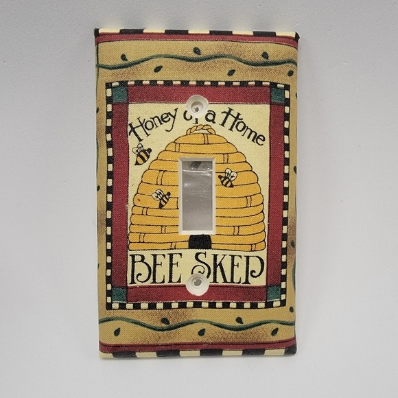 NWOT Hand Crafted "Honey of a Home--Bee Skep" Light Switch Cover with Screws - Picture 4 of 4